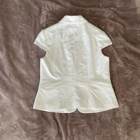 7th Ave NY & Co Crop 2 Button Short Sleeve Jacket Wooden Accent Fake Pockets - Picture 5 of 7